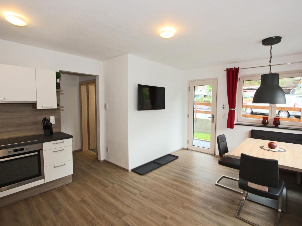 Quiet Holiday Flat Near The Mayrhofen Ski Area シュヴェンダウ エクステリア 写真